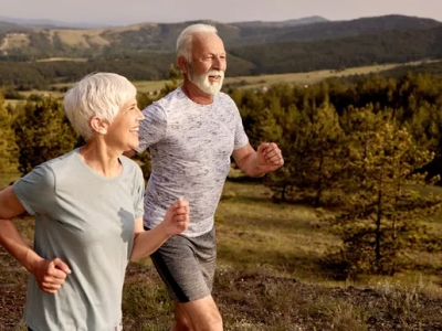 To live longer, do these 5 things every day, says a brain health expert